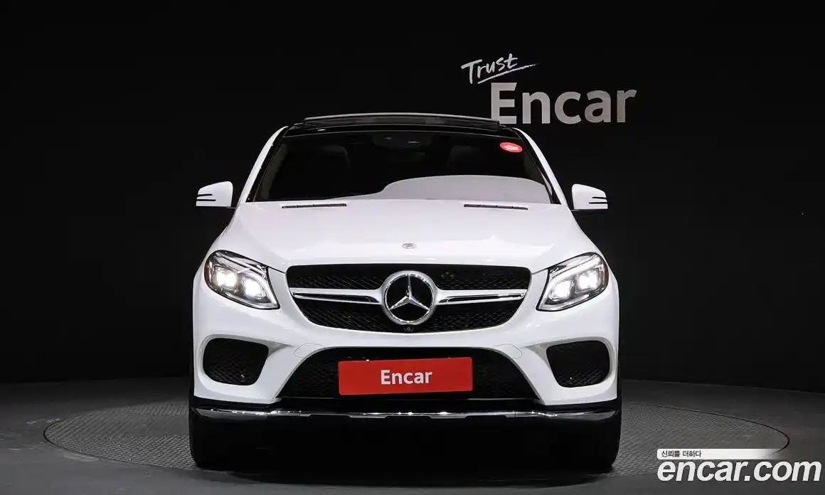 Mercedes-Benz GLE-Class 2018 3.0 Автомат в Москве № 859471, фото 3