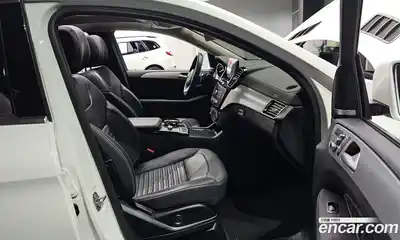 Mercedes-Benz GLE-Class 2018 3.0 Автомат в Москве № 859471, миниатюра 10
