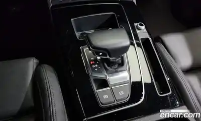 Audi Q5 2022 2.0 Автомат в Москве № 859806, миниатюра 9