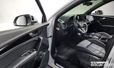 Audi Q5 2022 2.0 Автомат в Москве № 859806, миниатюра 10