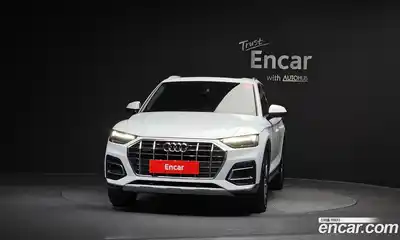 Audi Q5 2021 2.0 Автомат в Москве № 859866, миниатюра 3