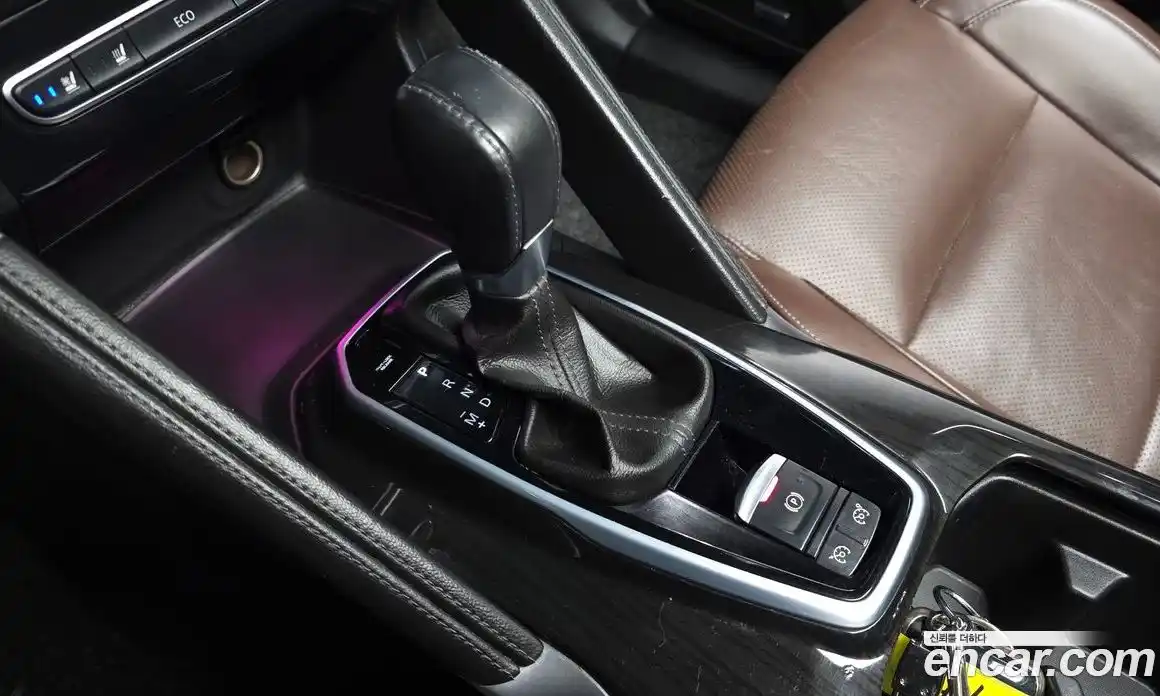 Renault QM6 2016 2.0 Автомат в Москве № 885726, фото 9