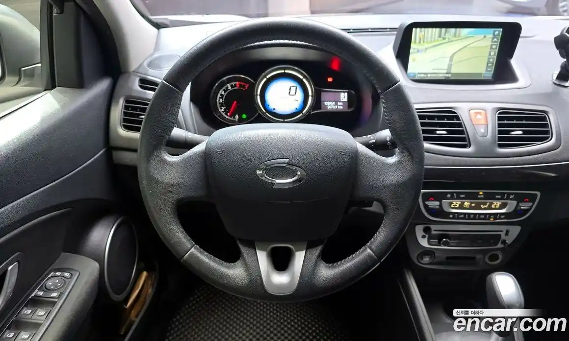 Renault SM3 2014 1.6 гидро в Москве № 885734, фото 13