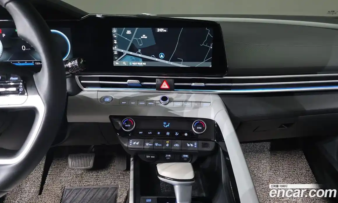 Hyundai Avante 2022 1.6 Автомат в Москве № 886029, фото 15