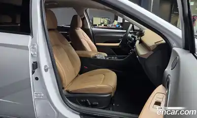 Hyundai Sonata 2025 1.6 Автомат в Москве № 886381, миниатюра 11