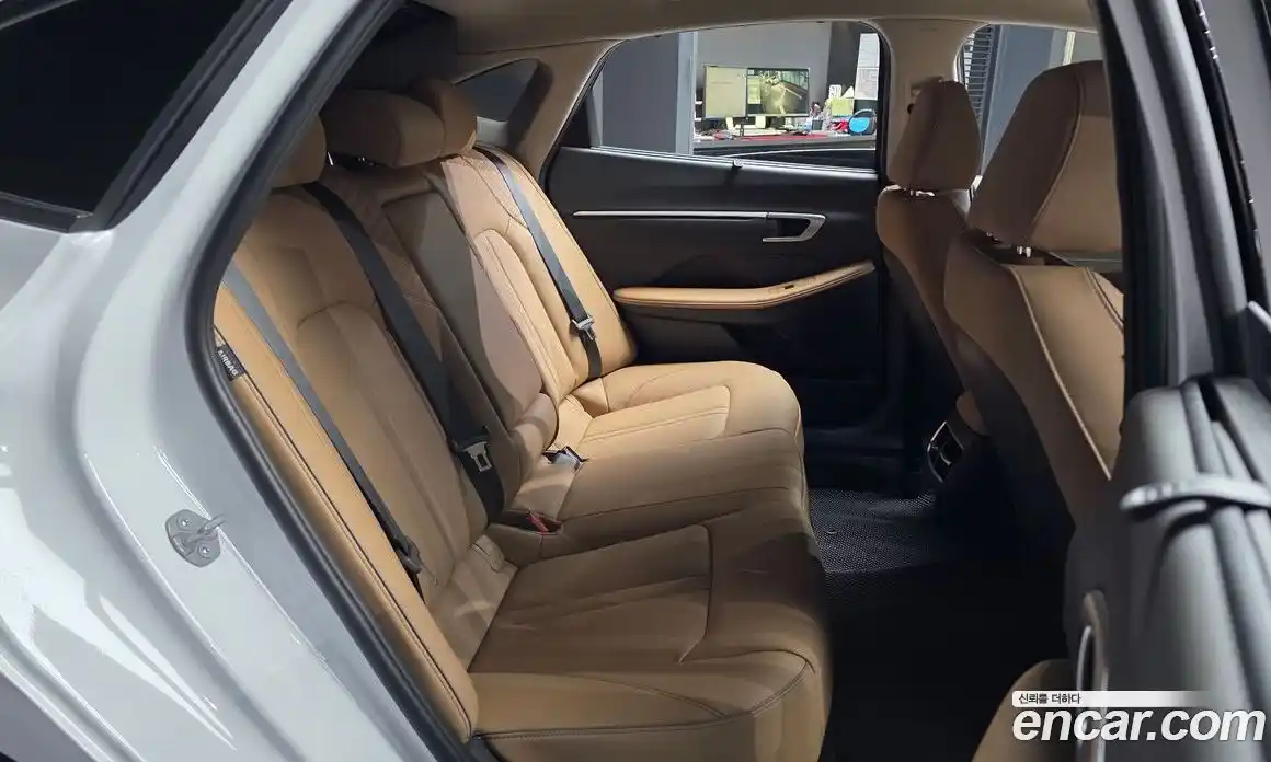 Hyundai Sonata 2025 1.6 Автомат в Москве № 886381, фото 12