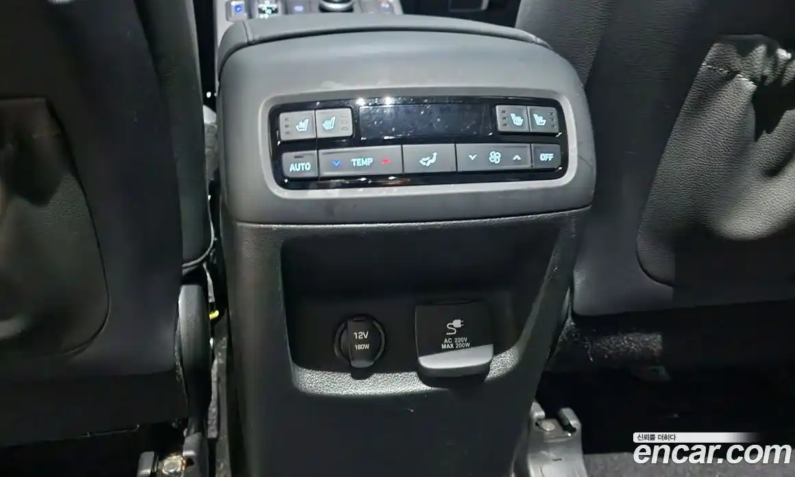 Hyundai Palisade 2023 2.2 Автомат в Москве № 886816, фото 11