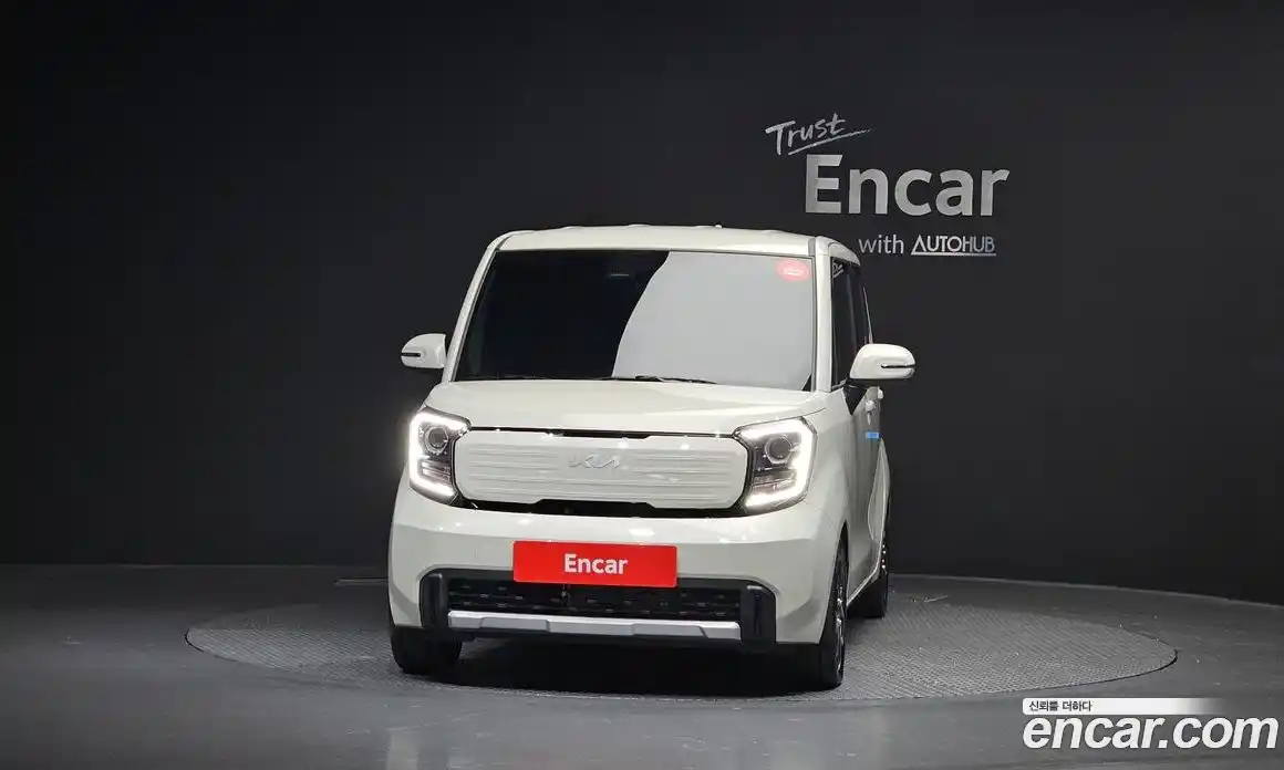 Kia Ray 2024 1.0 Автомат в Москве № 887165, фото 3