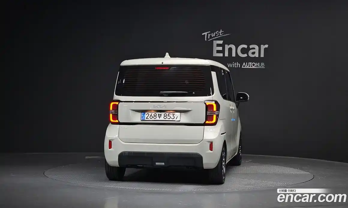 Kia Ray 2024 1.0 Автомат в Москве № 887165, фото 4