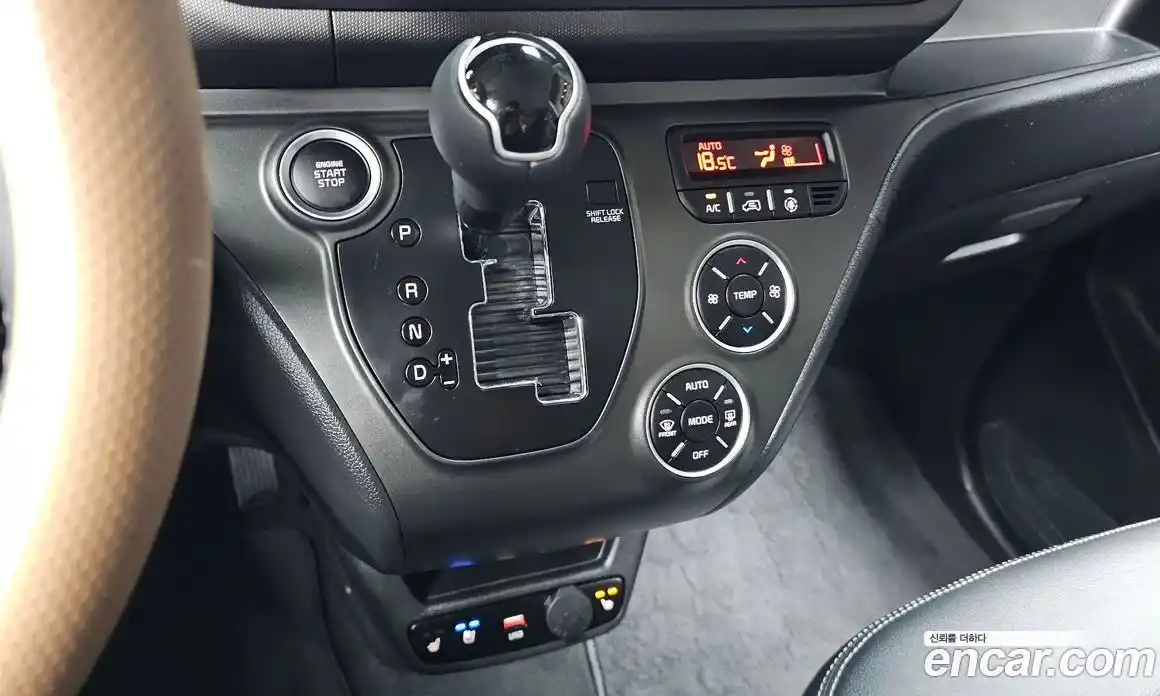 Kia Ray 2024 1.0 Автомат в Москве № 887165, фото 9