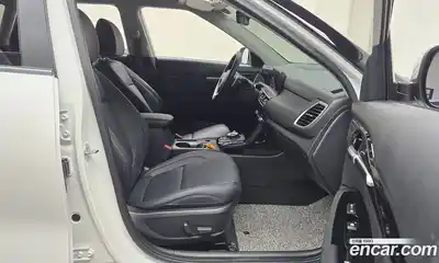 Kia Seltos 2024 1.6 Автомат в Москве № 887203, миниатюра 11