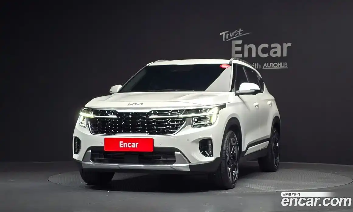 Kia Seltos 2024 1.6 Автомат в Москве № 887203, фото 3