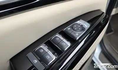 Kia Canival 2023 2.2 Автомат в Москве № 887535, миниатюра 12