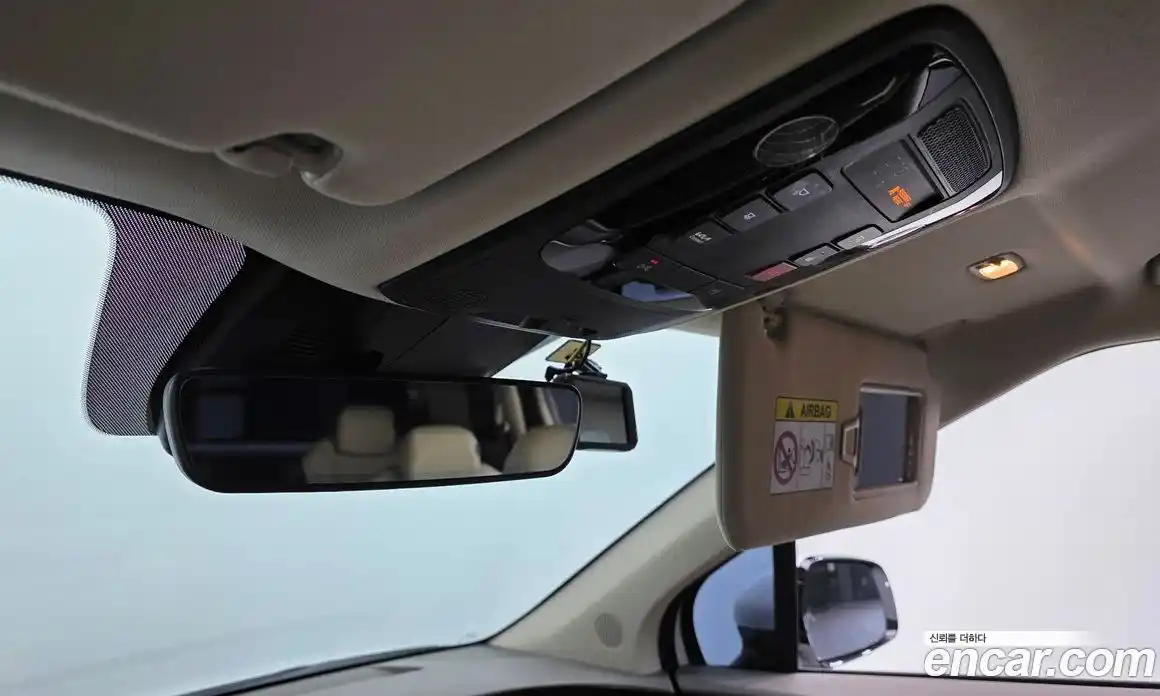 Kia Canival 2023 2.2 Автомат в Москве № 887535, фото 15