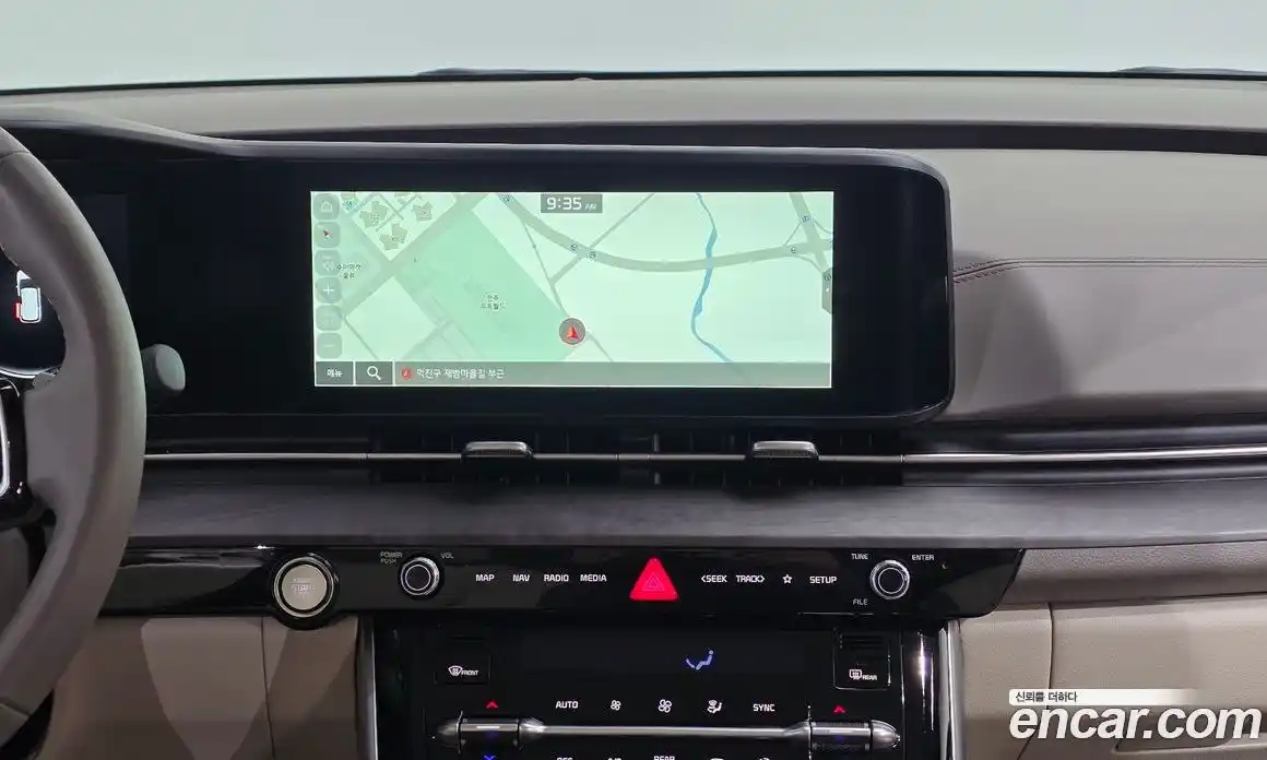 Kia Canival 2023 2.2 Автомат в Москве № 887535, фото 16