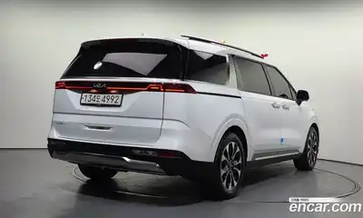 Kia Canival 2023 2.2 Автомат в Москве № 887535, миниатюра 2