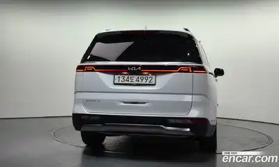 Kia Canival 2023 2.2 Автомат в Москве № 887535, миниатюра 4