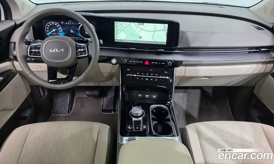 Kia Canival 2023 2.2 Автомат в Москве № 887535, фото 7