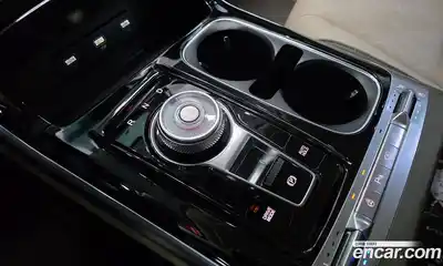 Kia Canival 2023 2.2 Автомат в Москве № 887535, миниатюра 9