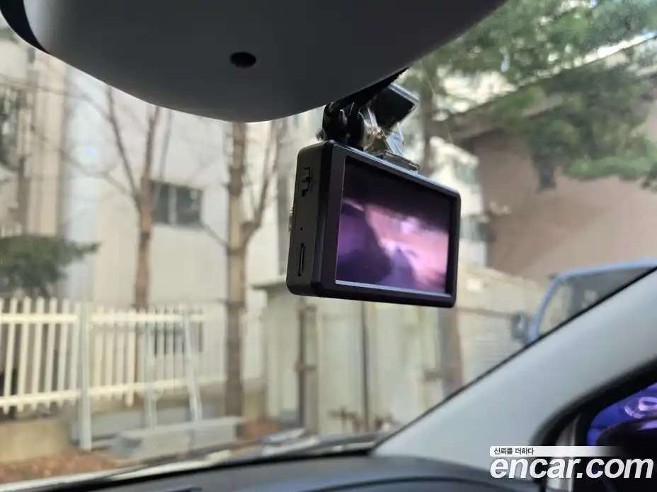 Renault QM3 2015 1.5 Автомат в Москве № 887715, фото 16