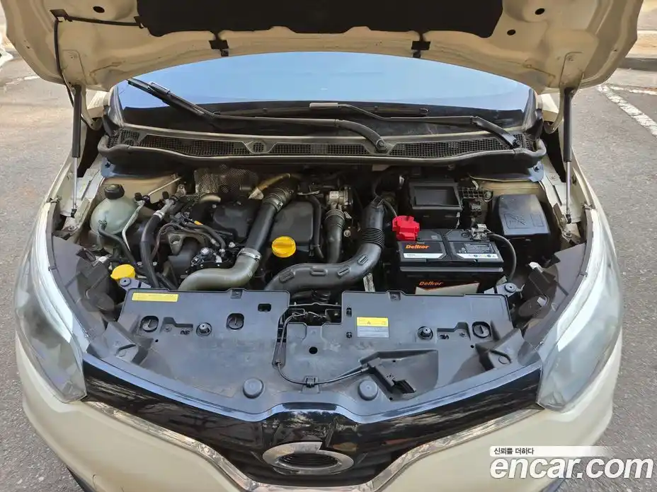 Renault QM3 2015 1.5 Автомат в Москве № 887715, фото 20