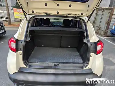 Renault QM3 2015 1.5 Автомат в Москве № 887715, миниатюра 7