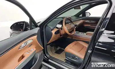 Genesis GV70 2023 2.5 Автомат в Москве № 888492, миниатюра 11