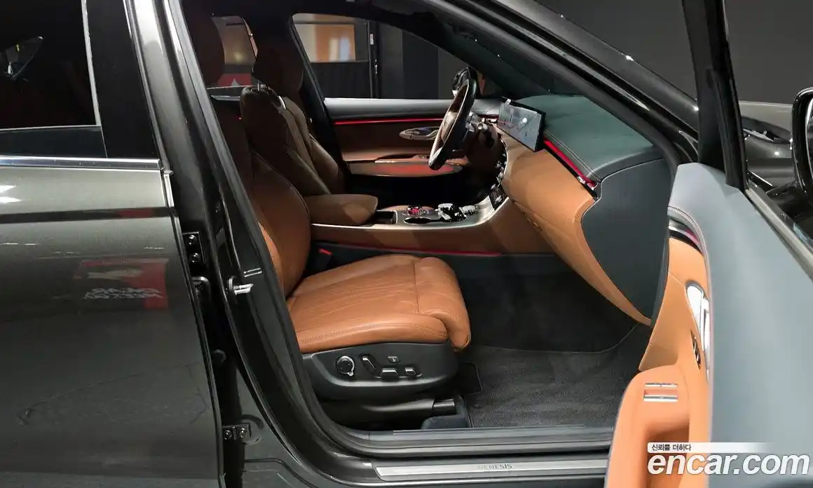 Genesis GV70 2024 2.5 Автомат в Москве № 888550, фото 11