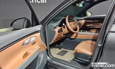 Genesis GV70 2023 2.5 Автомат в Москве № 888640, миниатюра 10