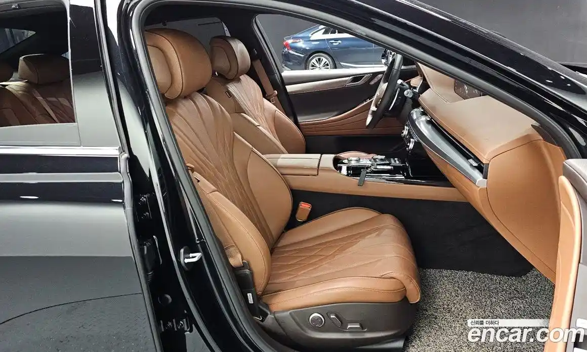 Genesis G80 2023 2.5 Автомат в Москве № 888749, фото 10