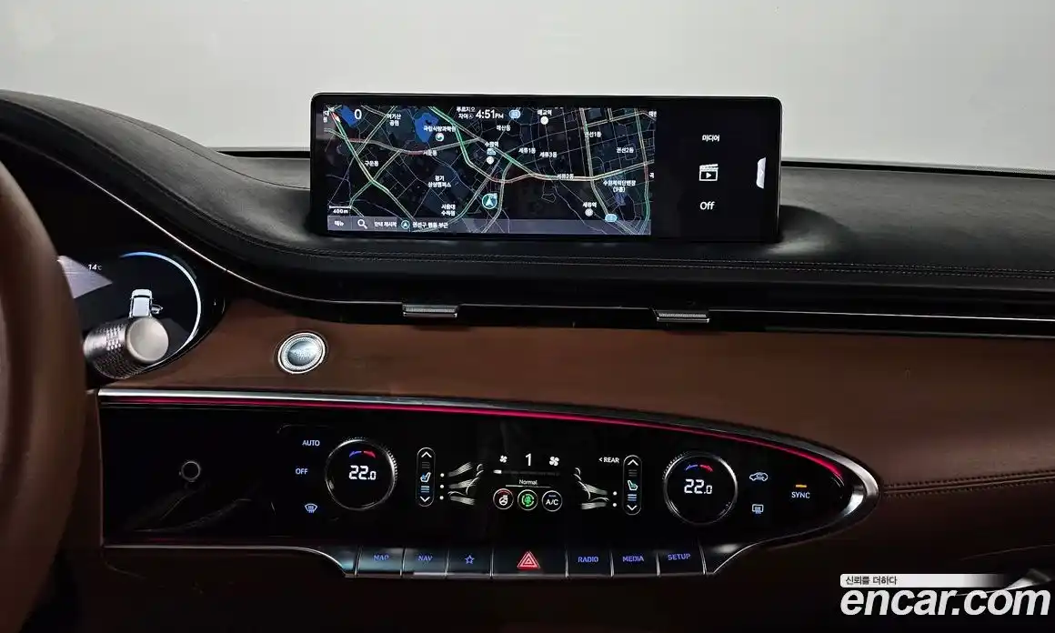 Genesis GV70 2021 2.5 Автомат в Москве № 888900, фото 14