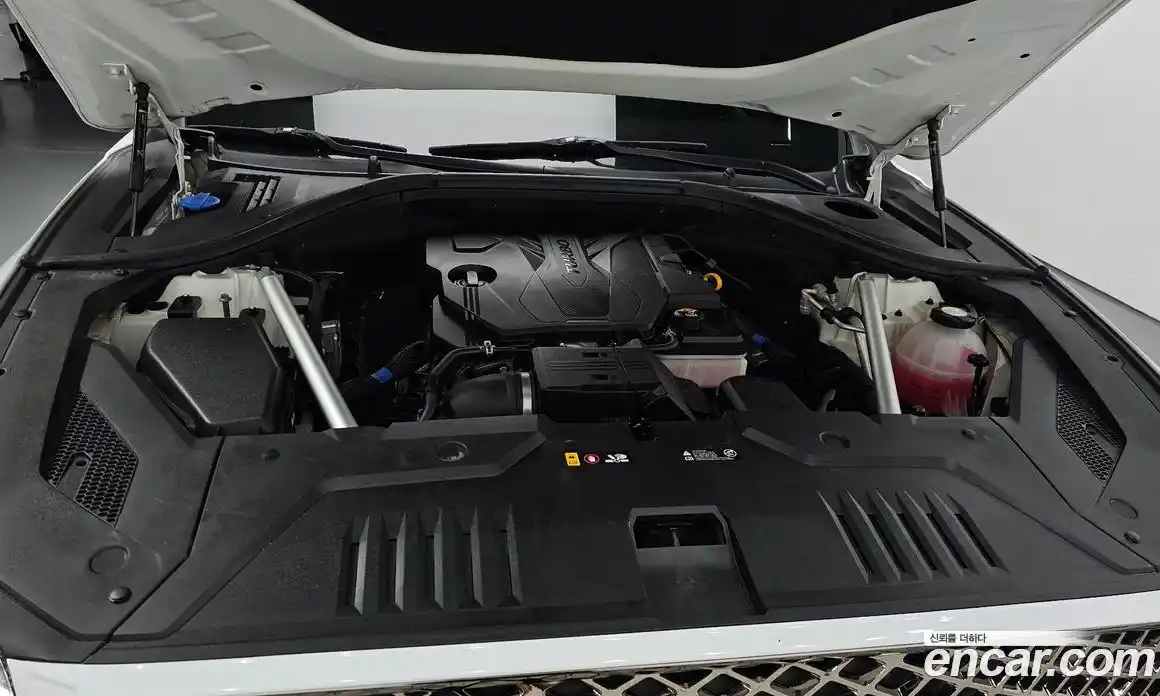 Genesis GV70 2021 2.5 Автомат в Москве № 888978, фото 6