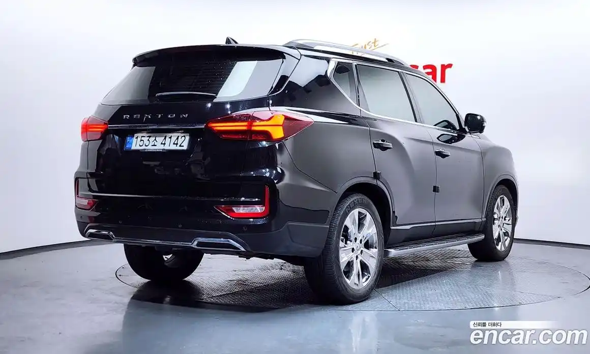 SsangYong Rexton 2021 2.2 Автомат в Москве № 889275, фото 2