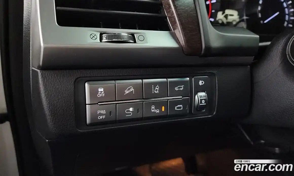 SsangYong Rexton 2019 2.2 Автомат в Москве № 889645, фото 14