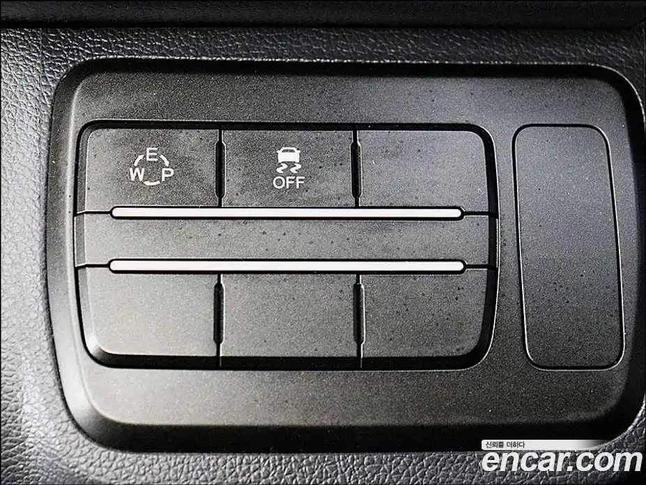 SsangYong TIBOLI 2016 1.6 Автомат в Москве № 889739, фото 13