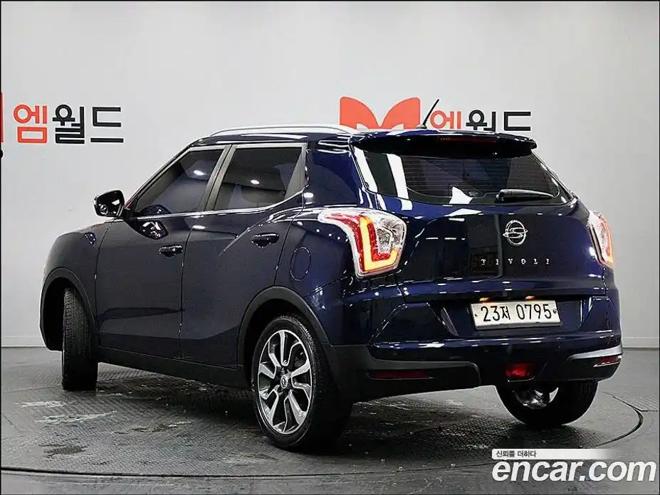 SsangYong TIBOLI 2016 1.6 Автомат в Москве № 889739, фото 4