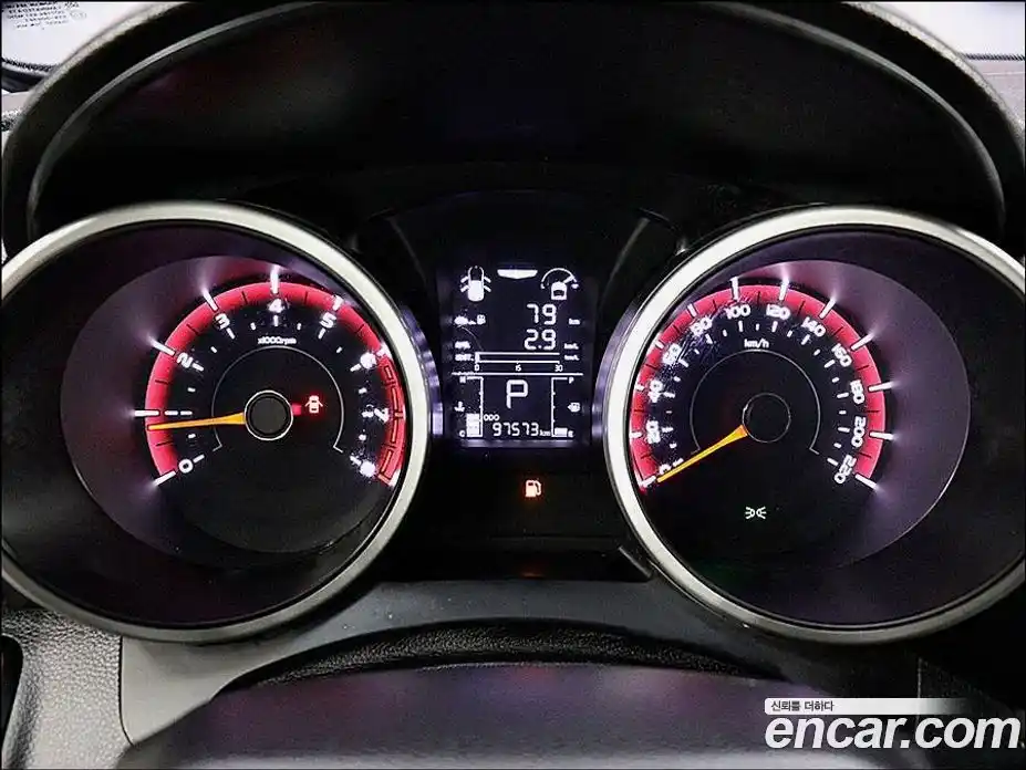 SsangYong TIBOLI 2016 1.6 Автомат в Москве № 889739, фото 6