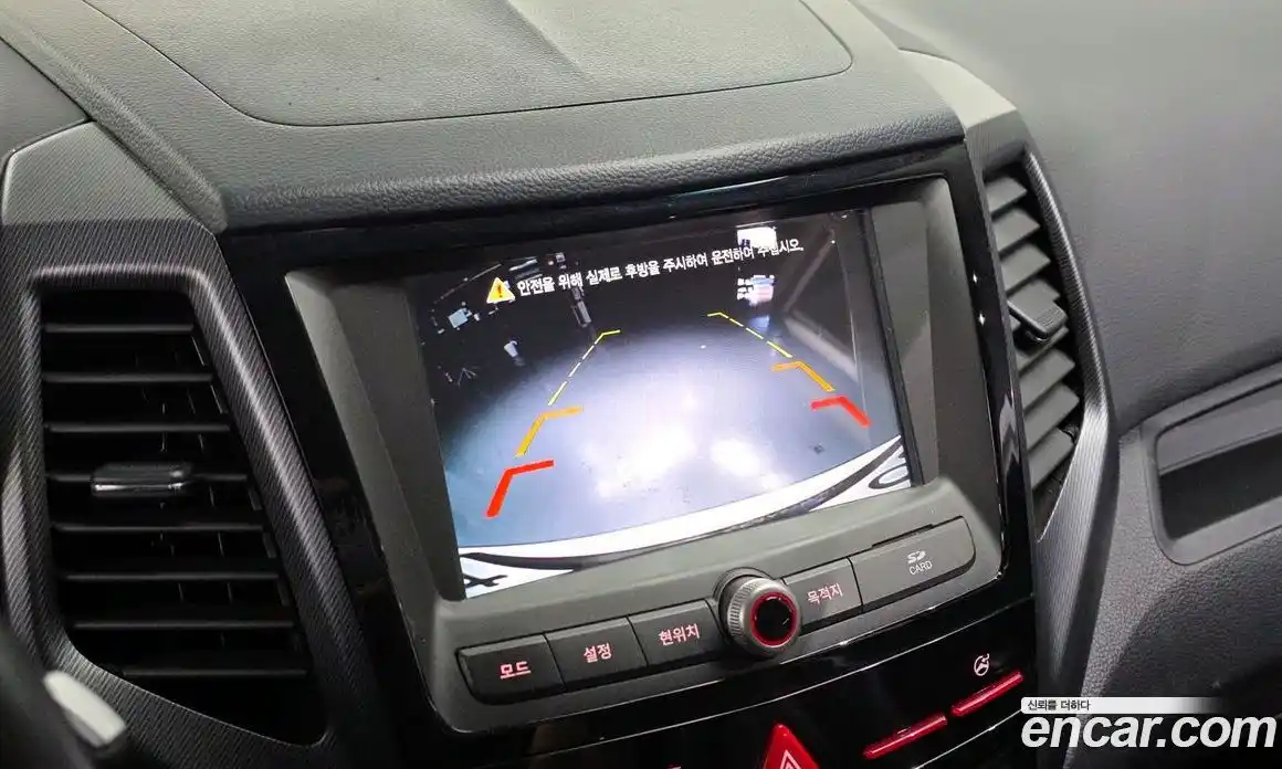 SsangYong TIBOLI 2016 1.6 Автомат в Москве № 889792, фото 16