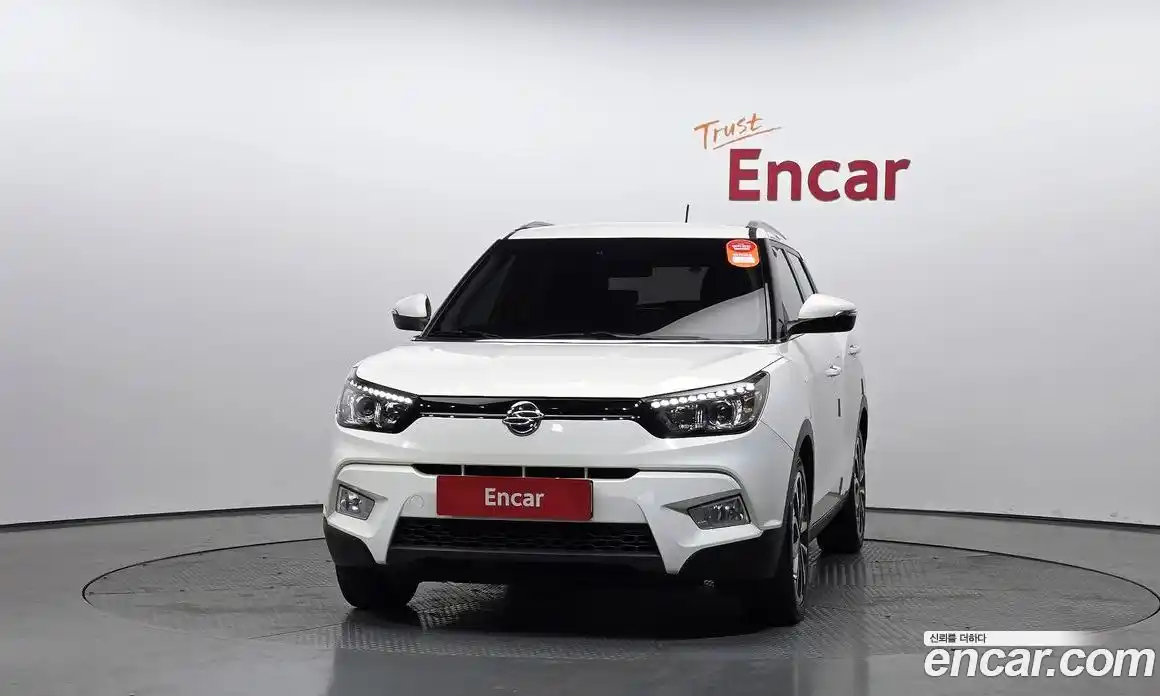 SsangYong TIBOLI 2016 1.6 Автомат в Москве № 889792, фото 3