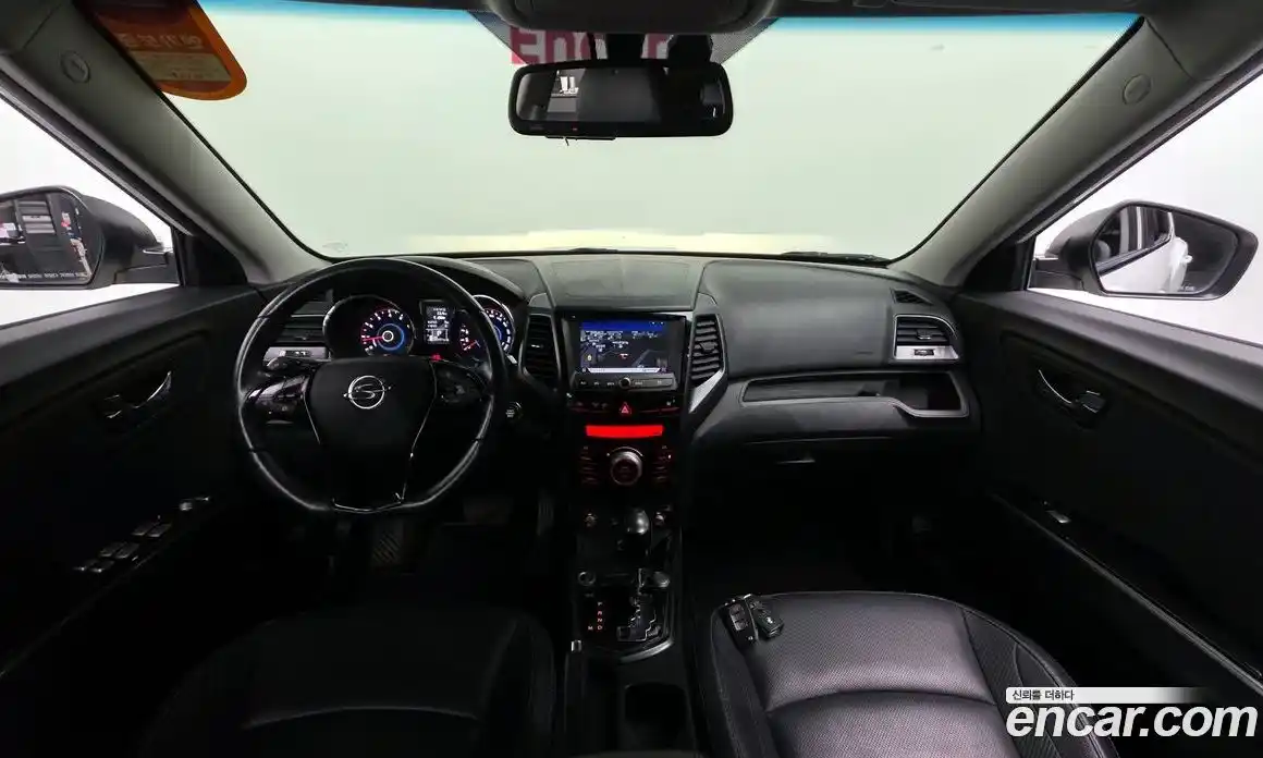 SsangYong TIBOLI 2016 1.6 Автомат в Москве № 889792, фото 7