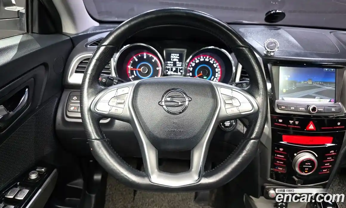 SsangYong TIBOLI 2016 1.6 Автомат в Москве № 890025, фото 13