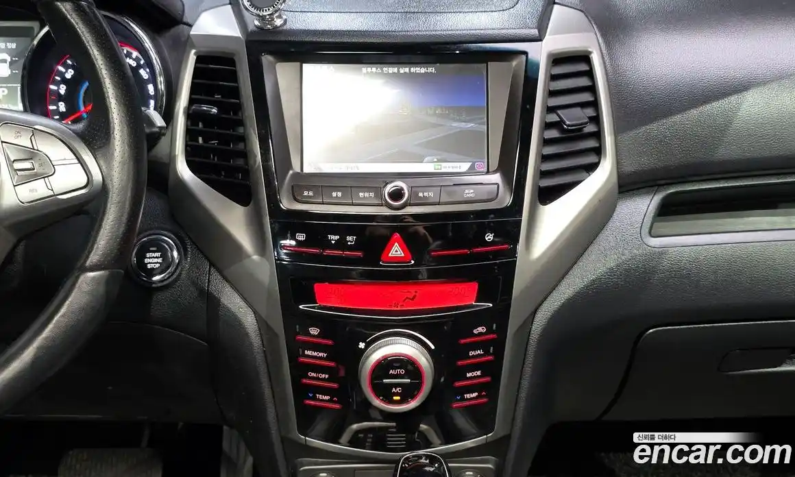 SsangYong TIBOLI 2016 1.6 Автомат в Москве № 890025, фото 14