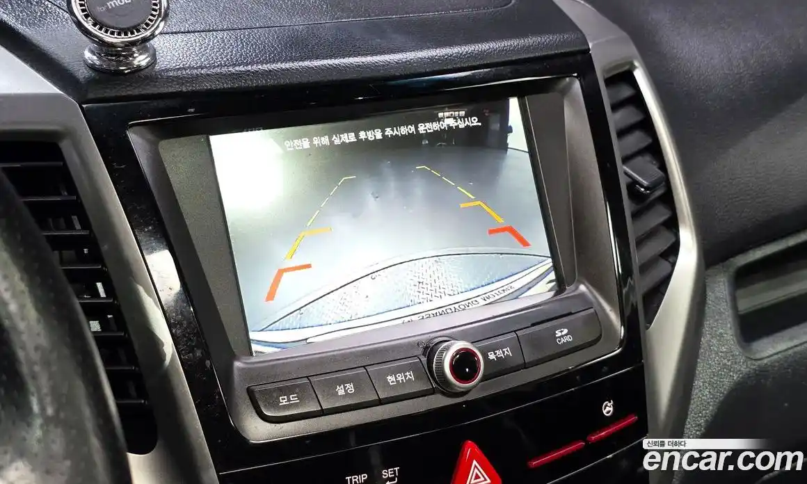 SsangYong TIBOLI 2016 1.6 Автомат в Москве № 890025, фото 15