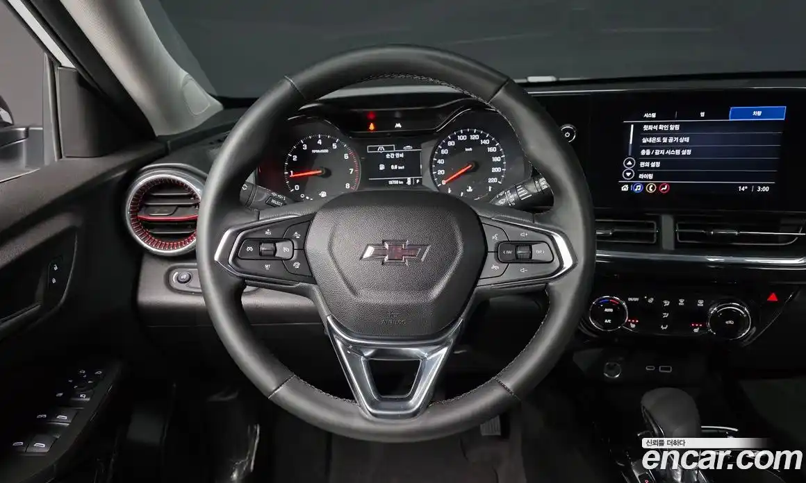 Chevrolet Trax 2024 1.2 гидро в Москве № 890427, фото 13