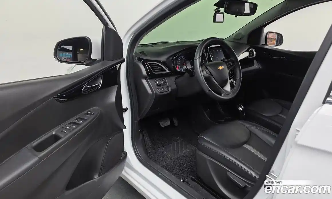 Chevrolet Spark 2019 1.0 Автомат в Москве № 890439, фото 11