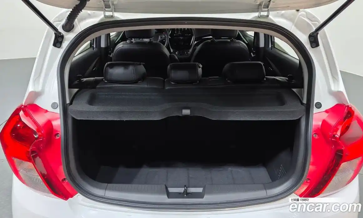 Chevrolet Spark 2019 1.0 Автомат в Москве № 890439, фото 20