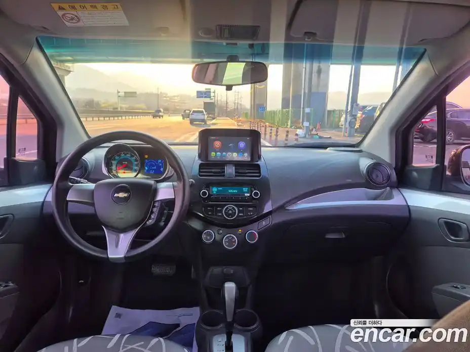 Chevrolet Spark 2015 1.0 Автомат в Москве № 890453, фото 14