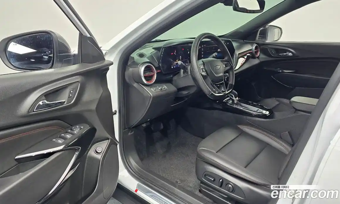 Chevrolet Trax 2024 1.2 гидро в Москве № 890457, фото 11