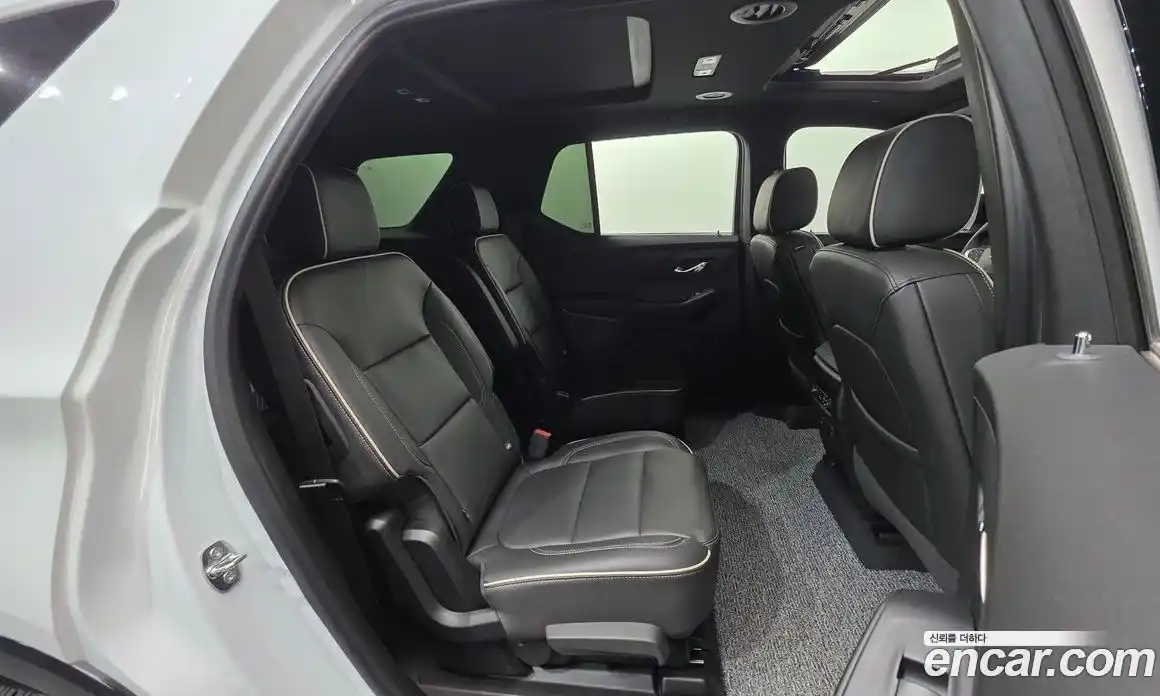 Chevrolet Traverse 2023 3.6 Автомат в Москве № 890463, фото 19