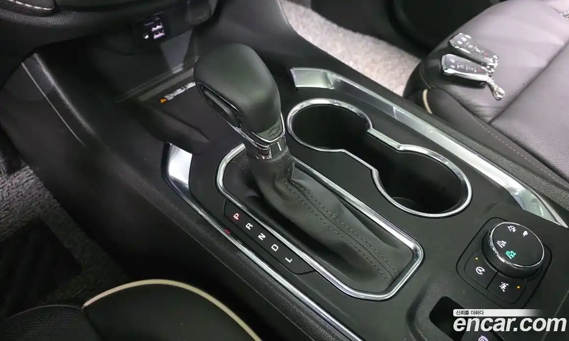 Chevrolet Traverse 2023 3.6 Автомат в Москве № 890463, фото 9